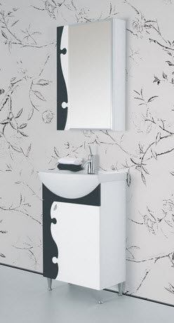 Domino Black and White